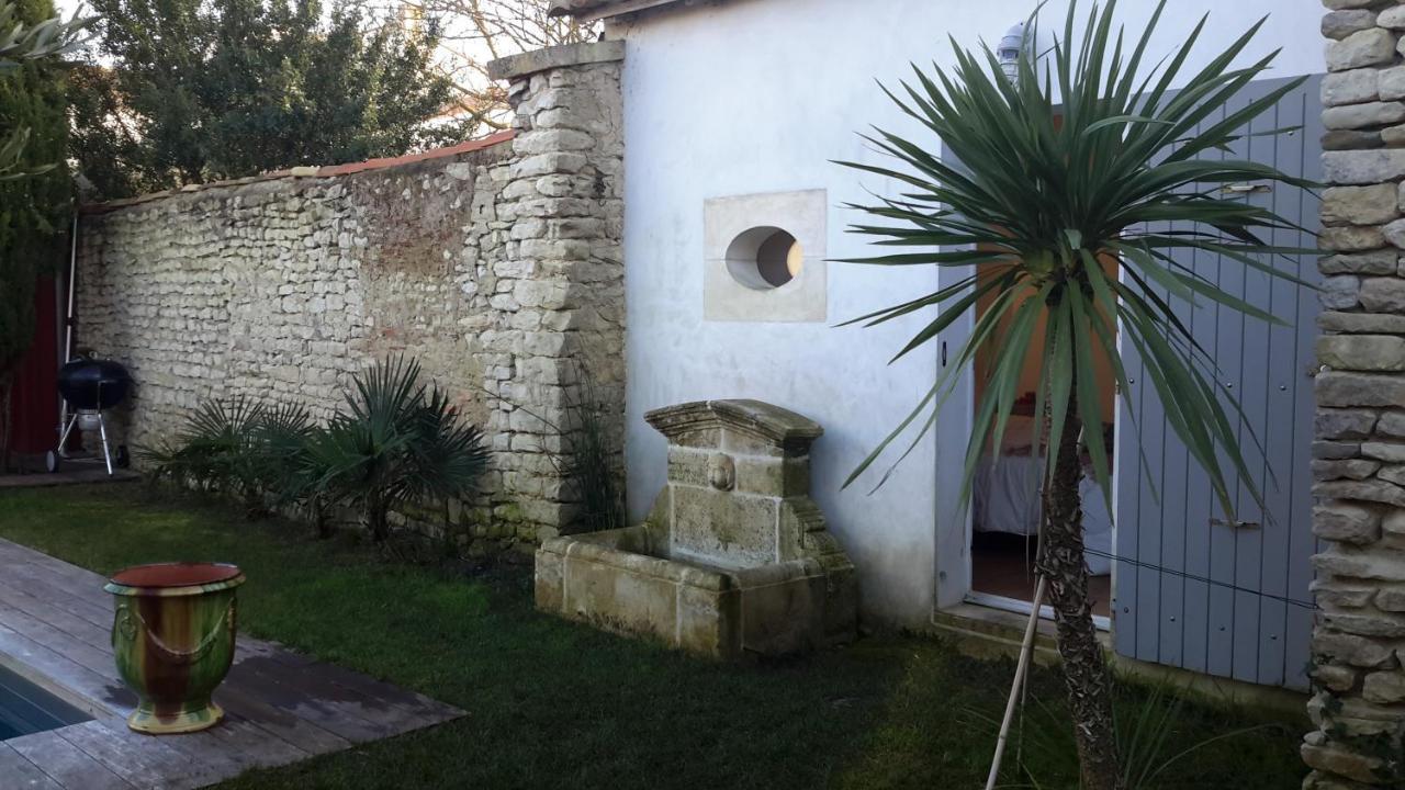 Bed and Breakfast Les Jardins De Clerjotte Saint-Martin-de-Ré Zewnętrze zdjęcie